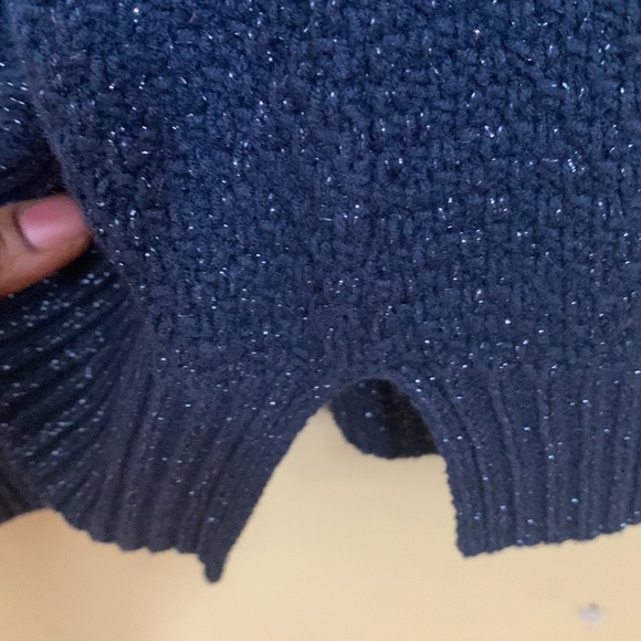 NWT Land’s End Women’s Blue Sparkle Crew Neck Sweater - Picture 7 of 8